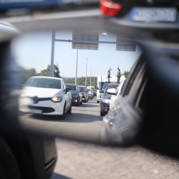 Naoružajte se strpljenjem! Na ovim graničnim prelazima su najveće gužve